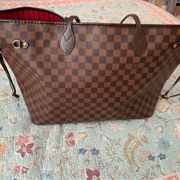 Authentic Louis Vuitton Neverfull GM Tote in Damier Ebene | - Picture 3 of 10